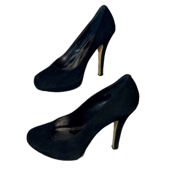 Bakers Shoes - Bakers Avery Black Suede Pumps - Size 8.5